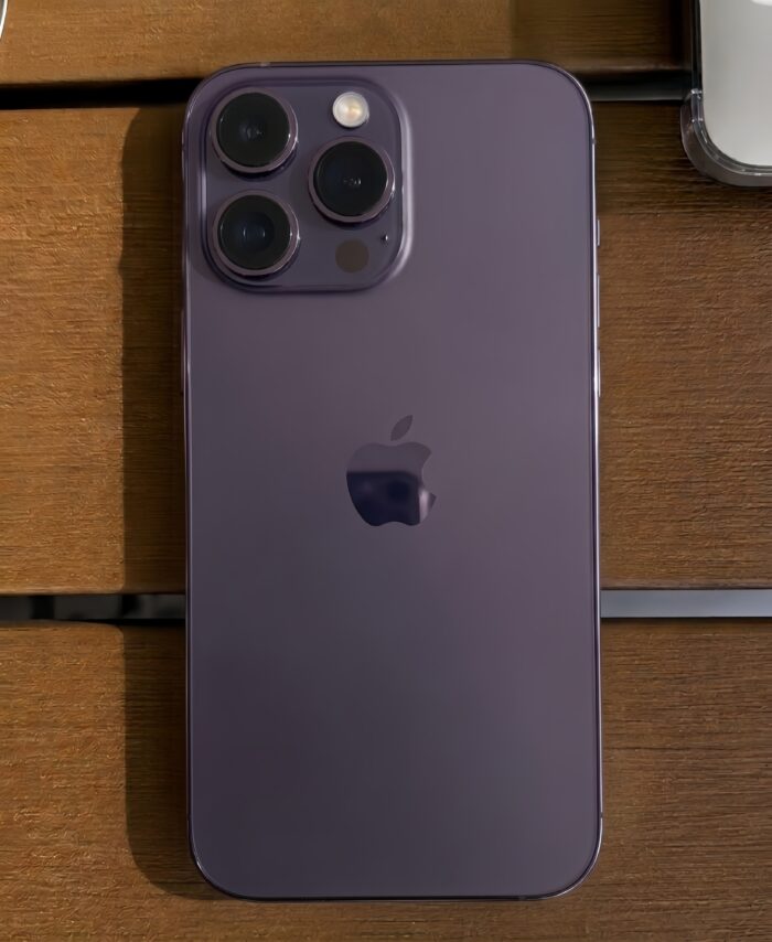 iPhone 14 Pro Max Violeta