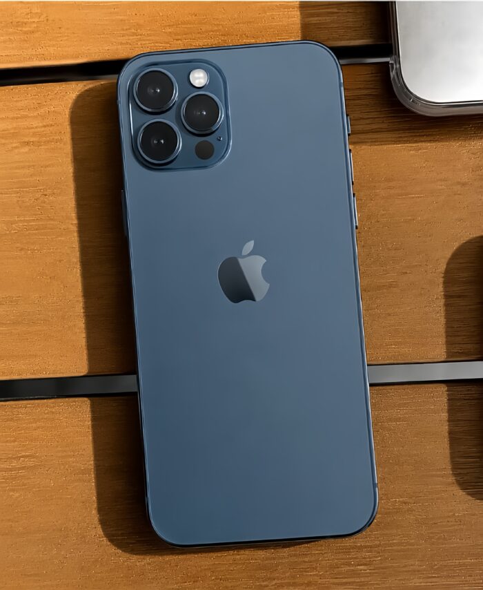 iPhone 12 Pro Max azul
