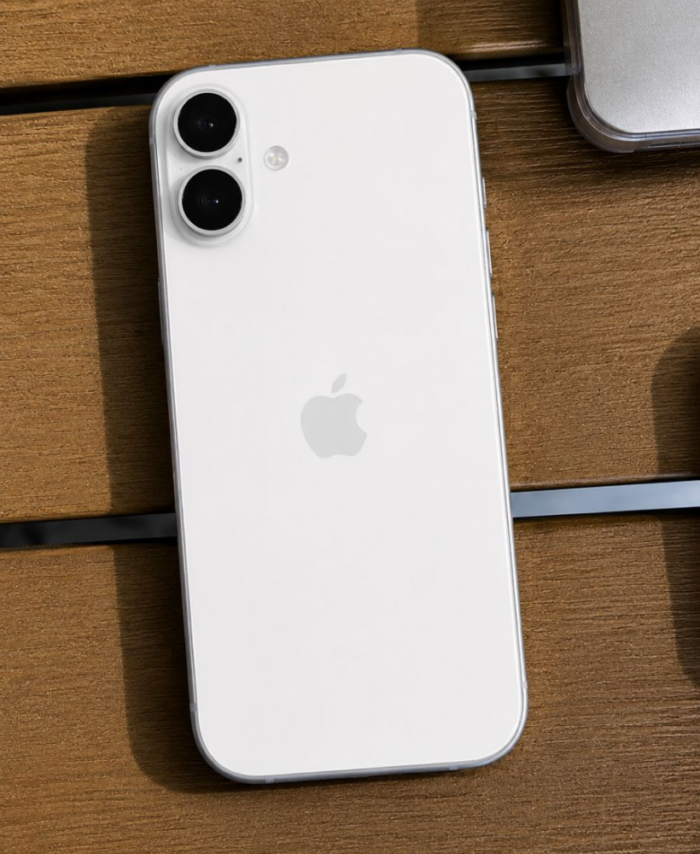 iPhone 17 blanco fondo madera